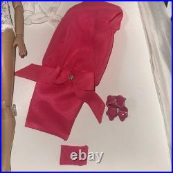 #147 SIGNED 2005 Rare TONNER 16 Fashion Doll Regina Wentworth Exclusive LE300