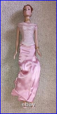 16 Doll Robert Tonner Tyler Wentworth Pink Dress With Box