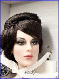 16 Fierce Precarious Antoinette Cameo 2012 Tonner Collection NRFB/MINT