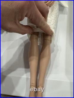 17 Tonner DeDe Deeanna Denton Doll Dressed In White Hot OutfitLE 300mint