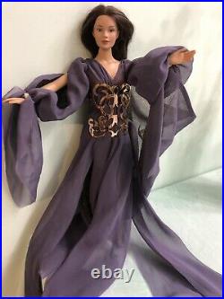2002 Seventeen Tonner 15doll by The Ashton Drake Galleries. Limited