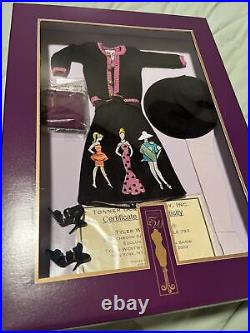 2003 LE Tonner Tyler Wentworth Sketchbook Savvy Outfit For 16 Dolls TW9305 NRFB