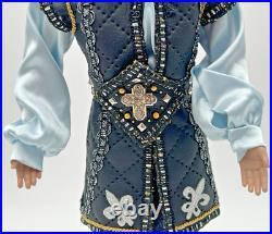 2003 Tonner Male 17 Doll Blonde Hair In Black, Gold, Blue Unmarked Outfit