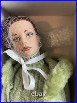2004 Tonner Tyler Wentworth Collection Wintergreen 16 Dressed Doll NRFB 2004 Tonner Tyler Wentworth Collection Wintergreen 16 Dressed Doll NRFB