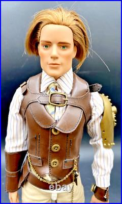 2006 TONNER WINTER FANTASY MATT O'NEILL 17 DOLL With IMPERIUM PARK PHINEAS OUTFIT