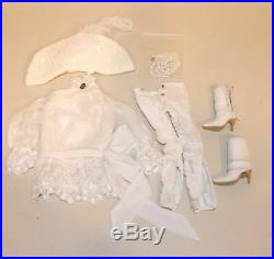 2007 Tonner Doll Outfit Ellowyne Wilde She Wallows in White LE 1000 Complete