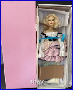 2008 Tonner Convention Lady G Resin Doll LE 125 New in Box