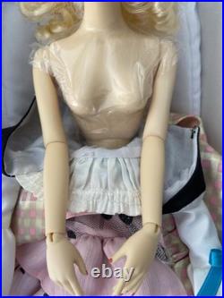 2008 Tonner Convention Lady G Resin Doll LE 125 New in Box