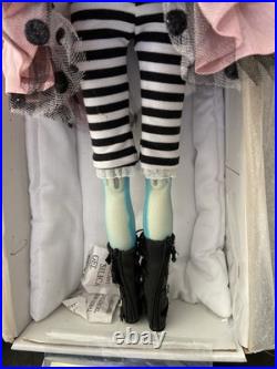 2008 Tonner Convention Lady G Resin Doll LE 125 New in Box