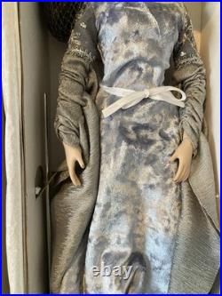 2010 Robert Tonner 16 dressed Disney doll LORD OF THE RINGS Arwen Evenstar LIV