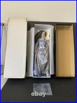 2010 Robert Tonner 16 dressed Disney doll LORD OF THE RINGS Arwen Evenstar LIV