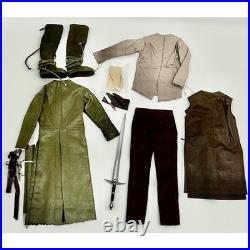 2010 Tonner-Lord of The Rings 17 Strider Ranger of the North (Outfit Only) 2010 Tonner-Lord of The Rings 17 Strider Ranger of the North (Outfit Only)