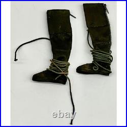 2010 Tonner-Lord of The Rings 17 Strider Ranger of the North (Outfit Only) 2010 Tonner-Lord of The Rings 17 Strider Ranger of the North (Outfit Only)