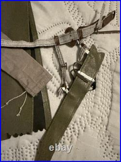 2010 Tonner-Lord of The Rings 17 Strider Ranger of the North (Outfit Only)