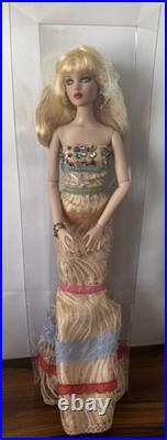 2011 Tonner Cami Basic 16 IN Doll Always Some Place To Go Outfit T11CJBD05 Box