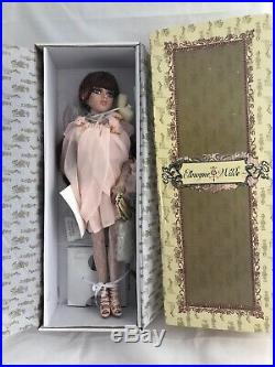 Ambers Foggy Afternoon Complete DOLL & OUTFIT Tonner Ellowyne Wilde