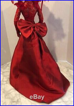 American Model VICTORIAN Great Eras In Fashion UFDC Centerpiece Red Outfit Only