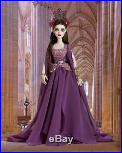 Attic Goddess COMPLETE DOLL + OUTFIT Tonner Evangeline Ghastly LE200 crown
