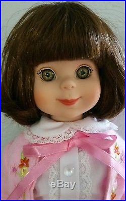Beautiful Tonner Betsy Mccall 14 Doll in Complete Simply Spring Outfit 2000