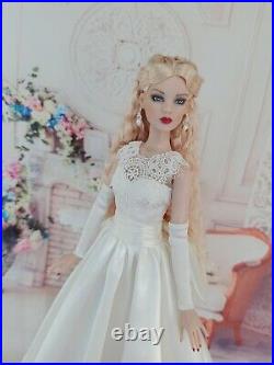 Berlicy Dress and jewelry Outfit for dolls 16 Tonner Antoinette body