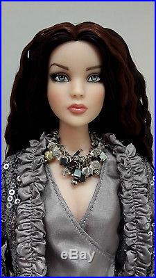 Cami Basic 16 Doll Brunette Crimp Wearing Hitting Midnight Outfit Tonner