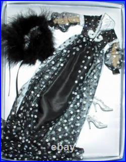 Candlelight at Night Evangeline outfit Tonner Wilde Imagination NRFB Candlelight at Night Evangeline outfit Tonner Wilde Imagination NRFB