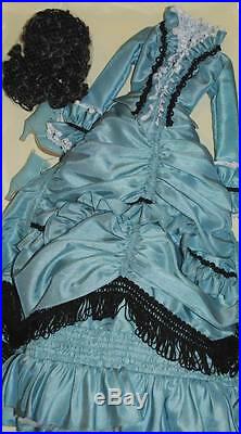 Charming Lady outfit Tonner 22 NRFB Fits American Models Gorgeous 2013 ltd 100