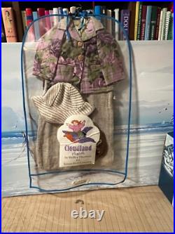 Cloudland outfit by Tonner for Shelley Thornton GARDENING Outfit, complete MIP