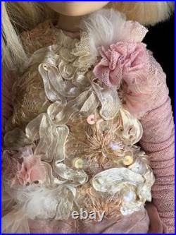 Collectible Tonner Ellowyne Wilde Tatters Fashion Doll