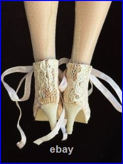 Collectible Tonner Ellowyne Wilde Tatters Fashion Doll