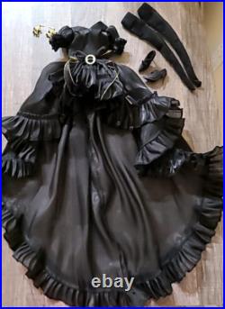 DRESS V-NECK SLANT-CUT TRAIN WithSHOES, STOCKINGS EARRING FOR TONNER TYLER (E56)