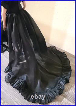 DRESS V-NECK SLANT-CUT TRAIN WithSHOES, STOCKINGS EARRING FOR TONNER TYLER (E56)