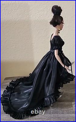 DRESS V-NECK SLANT-CUT TRAIN WithSHOES, STOCKINGS EARRING FOR TONNER TYLER (E56)