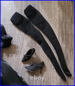 DRESS V-NECK SLANT-CUT TRAIN WithSHOES, STOCKINGS EARRING FOR TONNER TYLER (E56)