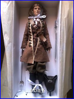 Disney Pirates Of The Caribbean High Seas Elizabeth Swann Tonner Doll 2008
