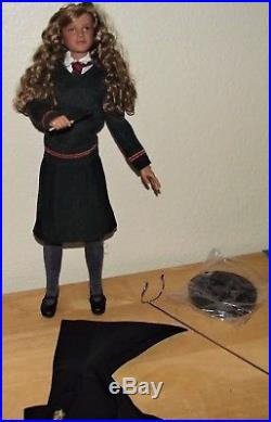 EUC- 16 Hermione Granger from Harry Potter, Full Outfit, Stand, Wand, Box, LQQK