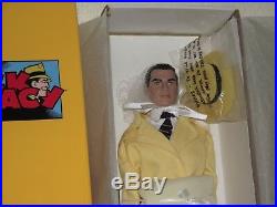 EUC- AWESOME 17 Dick Tracy Doll-by Tonner-Complete Outfit, briefcase & Stand