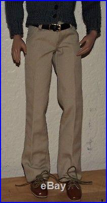 EUC- Handsome 17 Basil St John-Matt Doll-by Tonner-Complete Outfit & Stand