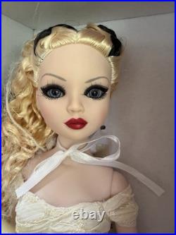 Ellowyn Wilde Forever After Halloween Convention Doll