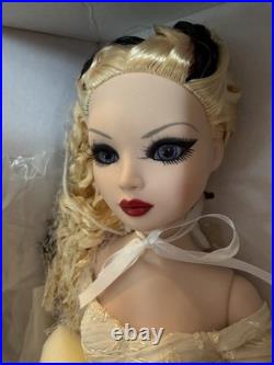 Ellowyn Wilde Forever After Halloween Convention Doll