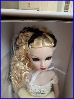 Ellowyn Wilde Forever After Halloween Convention Doll
