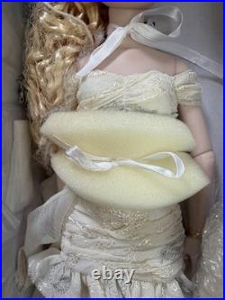 Ellowyn Wilde Forever After Halloween Convention Doll