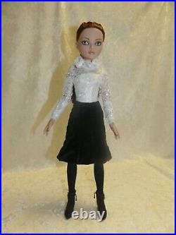 Ellowyne Chills Wilde Imagination Doll Tonner In Org Outfit Tag Stand