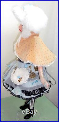 Ellowyne Wilde Alice in Wonderland Tonner 16 Doll in BJD Outfit +BONUS TEA SET