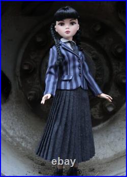 Ellowyne Wilde Any Wednesday Addams Inspired VDC Tonner 16 Doll Le 400