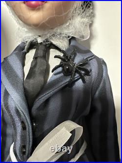 Ellowyne Wilde Any Wednesday Addams Inspired VDC Tonner 16 Doll Le 400