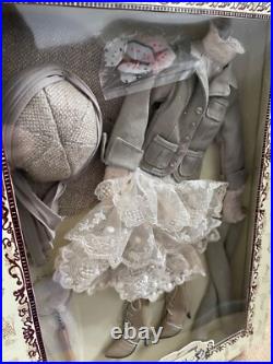 Ellowyne Wilde ENDANGERED SPECIES Outfit 16 Tonner Wilde Imagination RARE NRFB