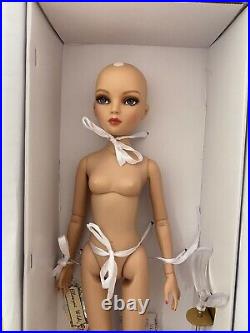 Ellowyne Wilde Earning Her Stripes NUDE DOLL ONLY with stand Tonner Boutique
