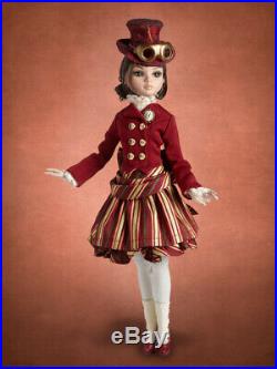 Ellowyne Wilde Just In Time Complete DOLL & OUTFIT Tonner Wilde Imagination