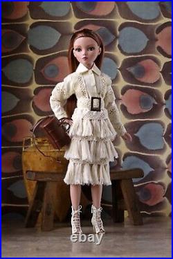 Ellowyne Wilde Neutral Ground FULL DOLL & OUTFIT NRFB Tonner Boutique
